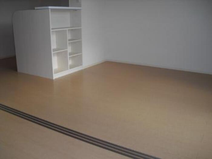 ルヴニールの洋室|コンパクトで使いやすい洋室です