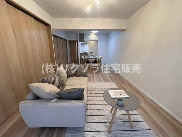 寝屋川コーポラスのキッチン|LDK17.5帖
■物件内覧・資金計画相談・住宅ローン相談、リフォーム相談、お問合せ受付中■
※当日・翌日のご内覧、ご相談はお電話でのお問合せがスムーズです！