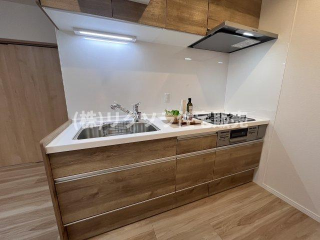 寝屋川コーポラスのキッチン|システムキッチン
■物件内覧・資金計画相談・住宅ローン相談、リフォーム相談、お問合せ受付中■
※当日・翌日のご内覧、ご相談はお電話でのお問合せがスムーズです！