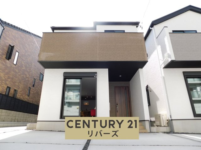 名古屋市瑞穂区萩山町２丁目の新築一戸建の外観|☆２号棟☆　　ラスト１棟！！いつでも見学出来ます♪（お問合せ当日、平日、水曜、夜間でもＯＫ）　駐車並列２台ＯＫ！　パントリーやＷＣなど収納豊富♪　スーパーや教育施設、病院など周辺環境充実！