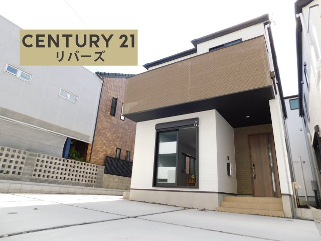 名古屋市瑞穂区萩山町２丁目の新築一戸建の外観|☆２号棟☆　　ラスト１棟！！いつでも見学出来ます♪（お問合せ当日、平日、水曜、夜間でもＯＫ）　駐車並列２台ＯＫ！　パントリーやＷＣなど収納豊富♪　スーパーや教育施設、病院など周辺環境充実！