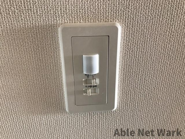 Ｌａｕｒｉｅｒ（ローリエ）の設備|人感センサー付きライト