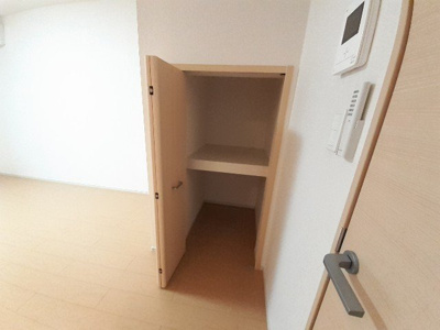 【収納】 | エスカーザ | ちょっとした収納スペースも充実しています