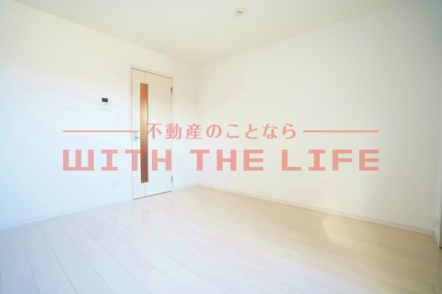 楓【キャッシュバック対象物件】の洋室|ゆったりした洋室です