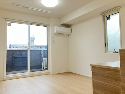 【居間・リビング】 | ソレイユハイム