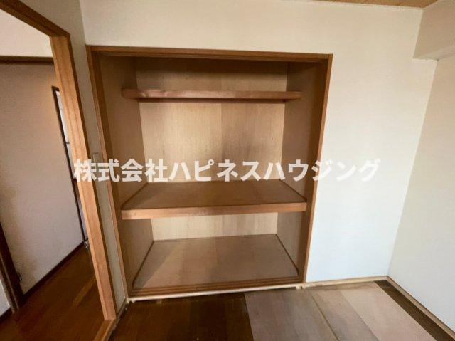 INSURANCE(インシュランス)BLDG.(ビルディング)ⅩⅢ(サーティーン)河原塚の収納