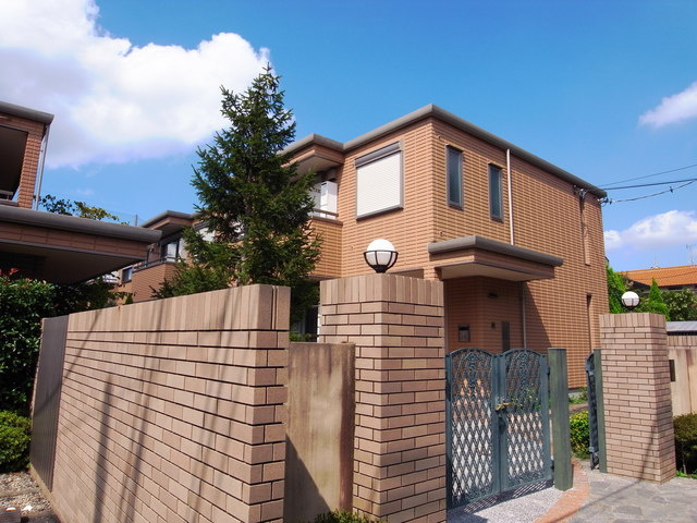 オークヒルＮ棟の外観