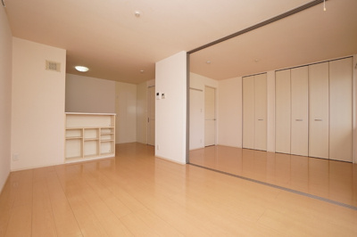 【居間・リビング】 | ビズビー広瀬 B棟