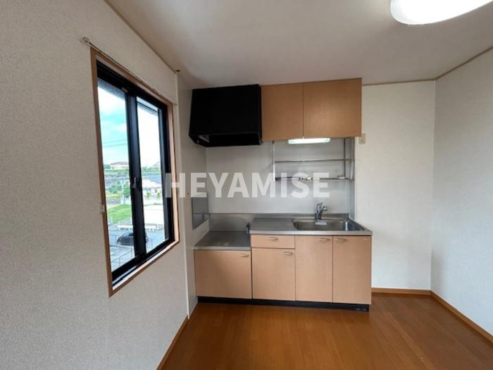 サンスカイ三城B棟のキッチン