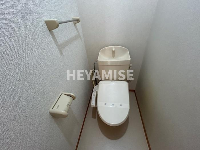 サンスカイ三城B棟のトイレ