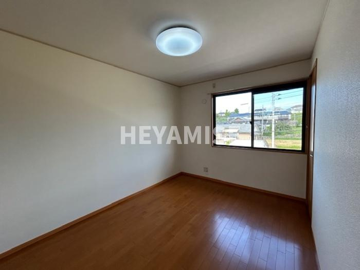 サンスカイ三城B棟の内装