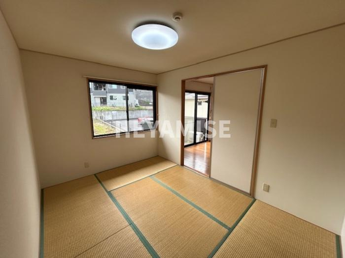 サンスカイ三城B棟の内装