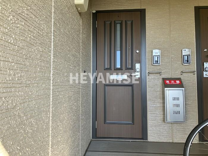 コンフォールM　Ⅲの玄関