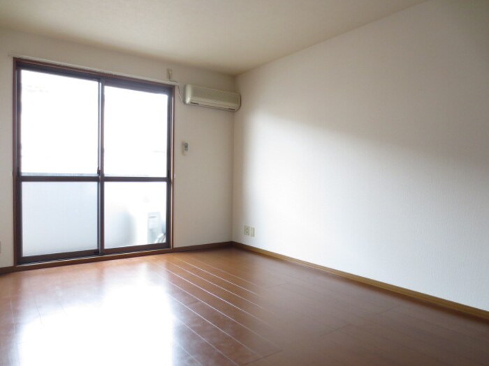 コンフォールM　Ⅰの居間・リビング