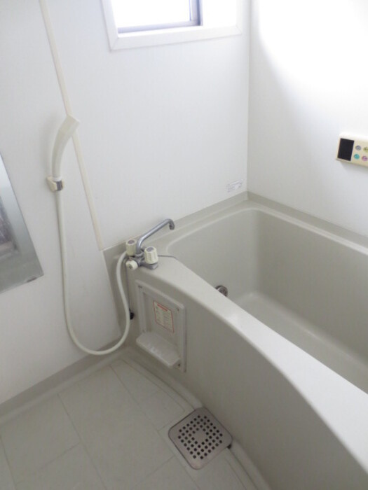 コンフォールM　Ⅰの浴室