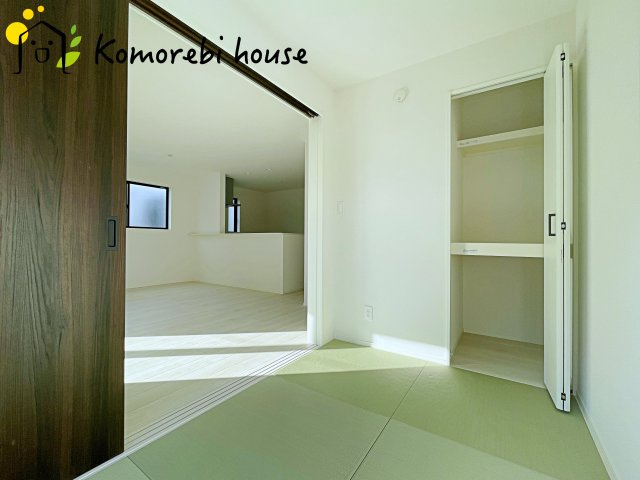 さいたま市北区今羽町　3期　新築一戸建て　グラファーレ　02の和室|日本らしい落ち着いた雰囲気の和室です