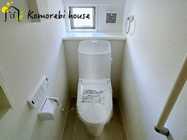 さいたま市北区今羽町　3期　新築一戸建て　グラファーレ　02のトイレ|ゆったりとした空間のトイレです