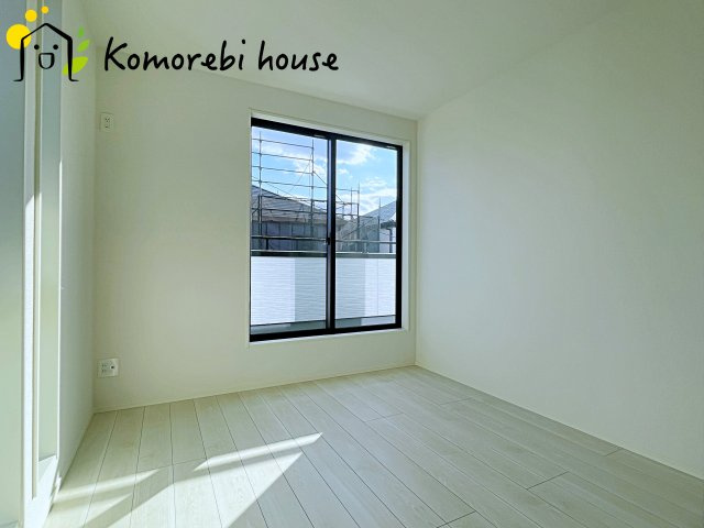 さいたま市北区今羽町　3期　新築一戸建て　グラファーレ　02の洋室|ゆったりした洋室です