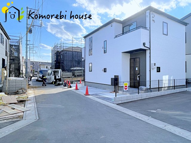 さいたま市北区今羽町　3期　新築一戸建て　グラファーレ　02の前面道路含む現地写真|前面道路含む現地写真です