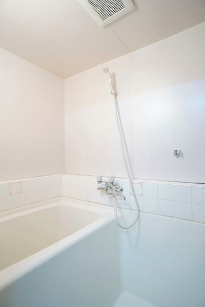 サンライズマンションの浴室