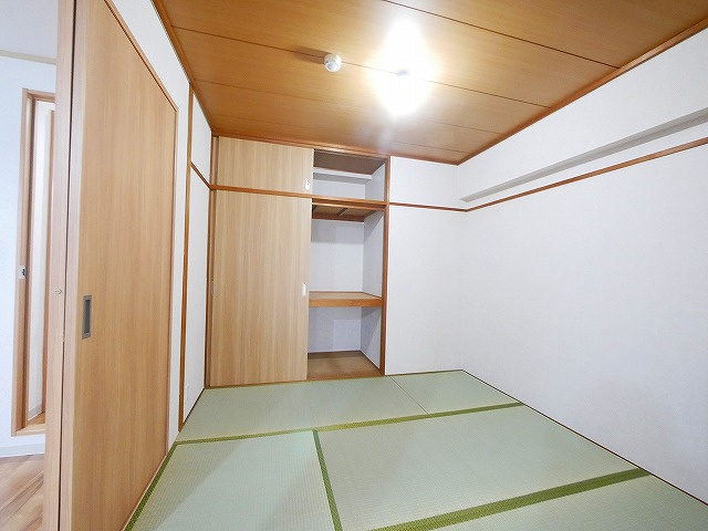 矢埜ハイツの洗面所