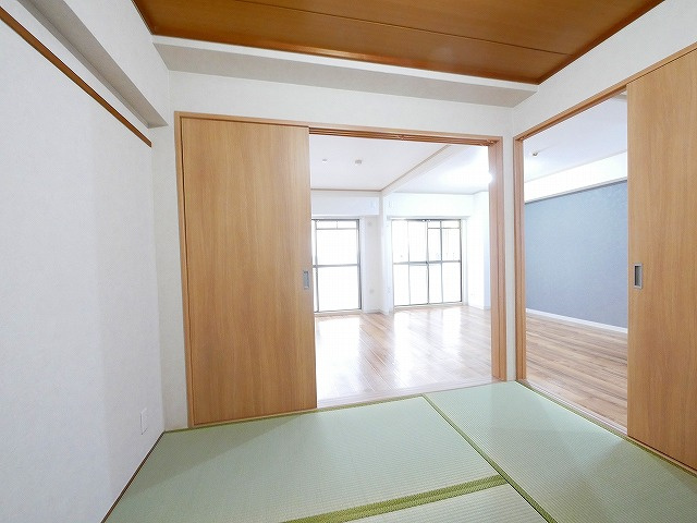 矢埜ハイツの和室