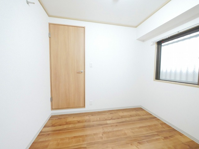 矢埜ハイツのエントランス