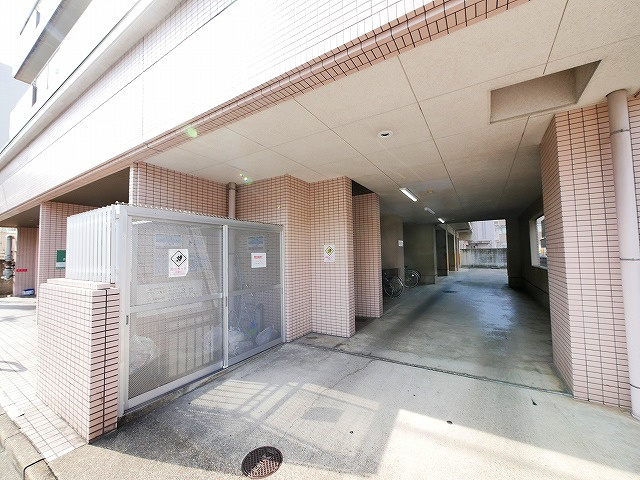 矢埜ハイツのロビー