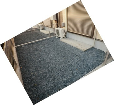 【庭】 | famille | お庭の付いた物件です