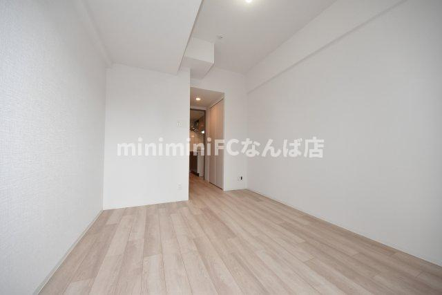 エスリードレジデンス大阪難波の寝室