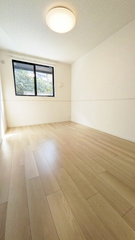 コモレビの内装