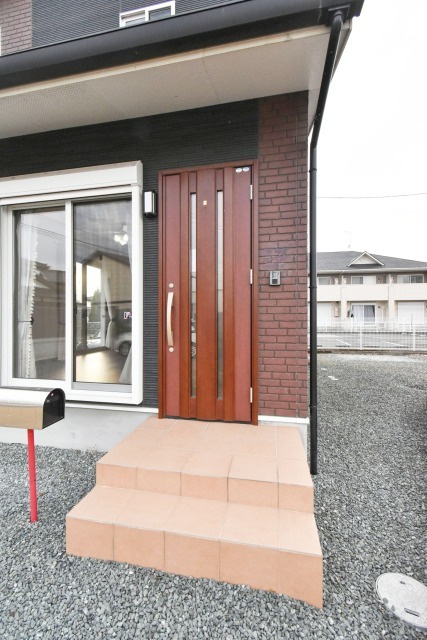 内野戸建のエントランス