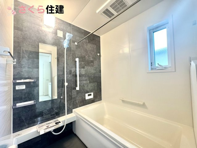 いろどりアイタウン栃木市箱森町22　2号棟の浴室|癒しの空間バスルーム！浴室暖房換気乾燥機付き！