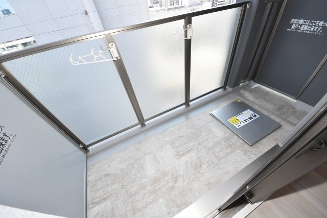 アーバネックス西本町のバルコニー