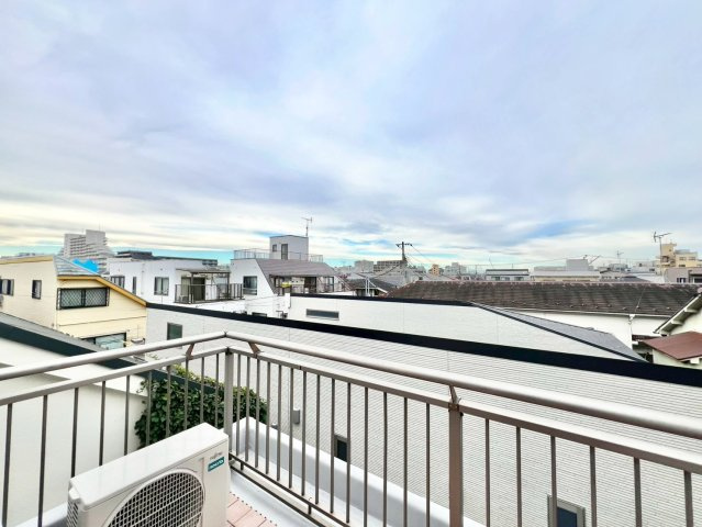 北区豊島3丁目　中古戸建の展望|現地ご見学希望・資料請求などお気軽にお問い合わせ下さい！
03-5990-5201