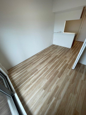 【居間・リビング】 | プレサンス江坂ベルフィーヌ | ☆★鍵交換代・抗菌消毒代は弊社負担★☆