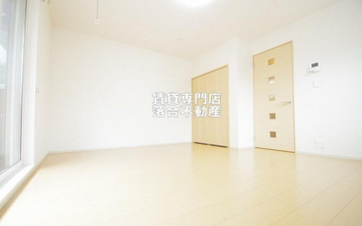 【洋室】 | ジェミニ | 落ち着いた色調の洋室