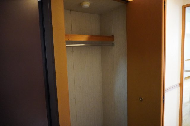 仲介手数料0！！ヴェルジュコートIの収納