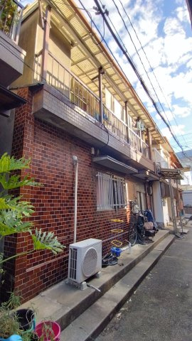 尼崎市西大物町　中古戸建の外観