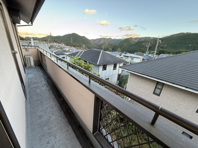 宇陀市榛原天満台東４丁目戸建　のバルコニー