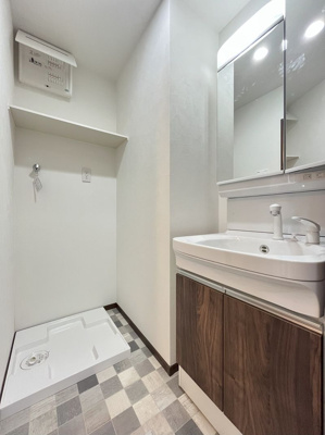 【洗面所】 | THE NOBLES 戸畑Ⅰ | 明るい洗面所です