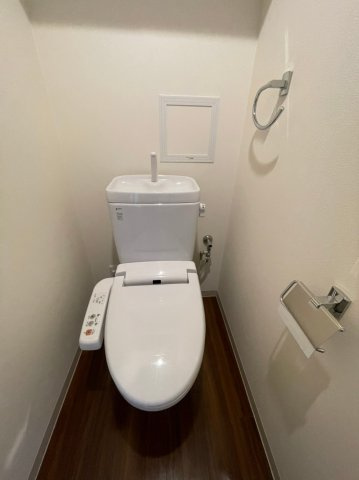 ピアッツァレント今井町のトイレ|温水洗浄便座付きトイレ