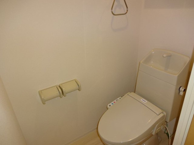 【トイレ】 | グランメゾン・エヌ | ゆったりとした空間のトイレです