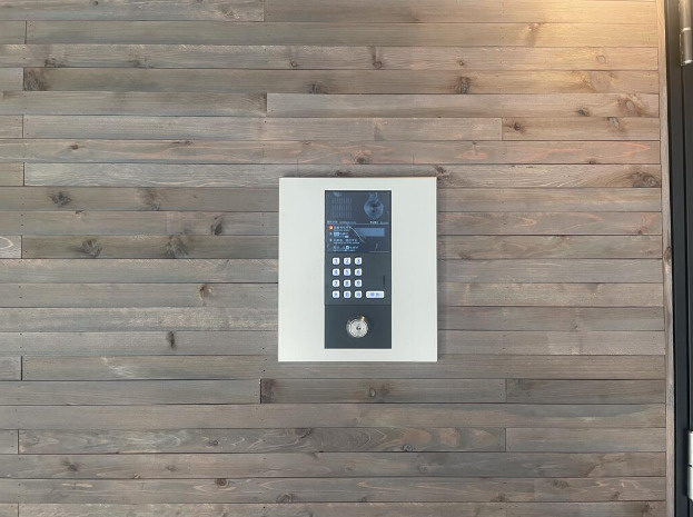 trias228　デザイナーズ　敷金礼金0　ペット相談　角部屋のエントランス