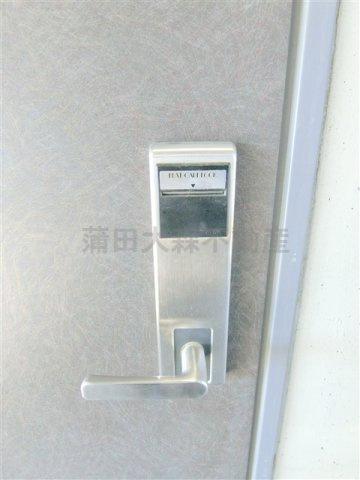 Urban　Link蒲田の玄関