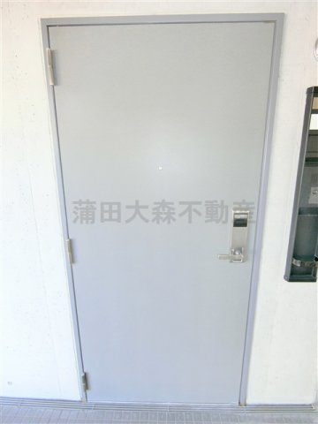 Urban　Link蒲田の玄関