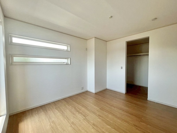 小山市中久喜　新築戸建13の洋室