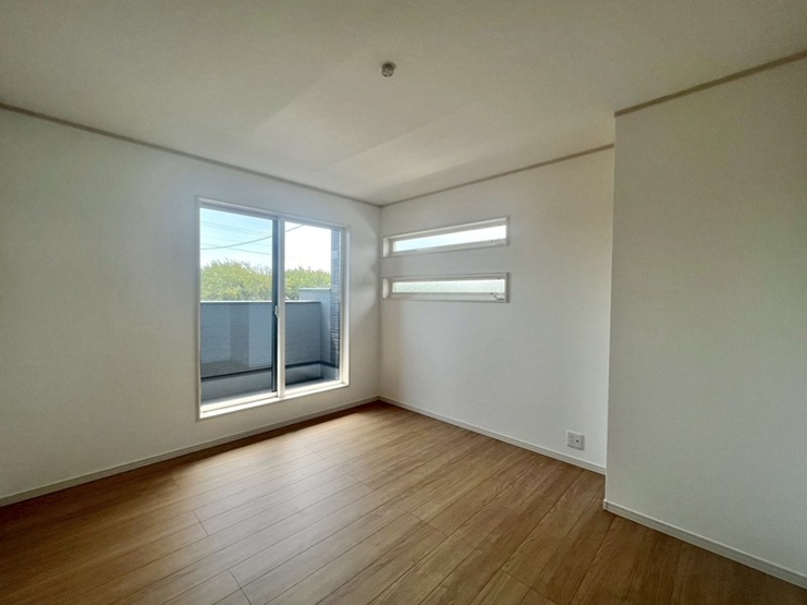 小山市中久喜　新築戸建13の洋室