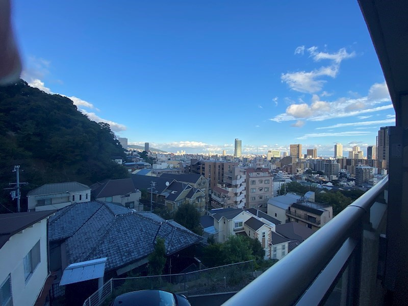 アベニューKOBE山本通りの展望