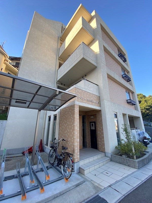 アベニューKOBE山本通りの外観